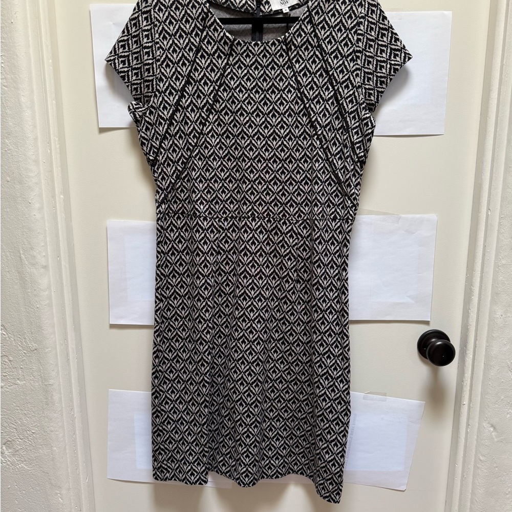 Brand New Chic Noa Noa Black and Ivory Geometric Dress w/ Cap Sleeves Size M
